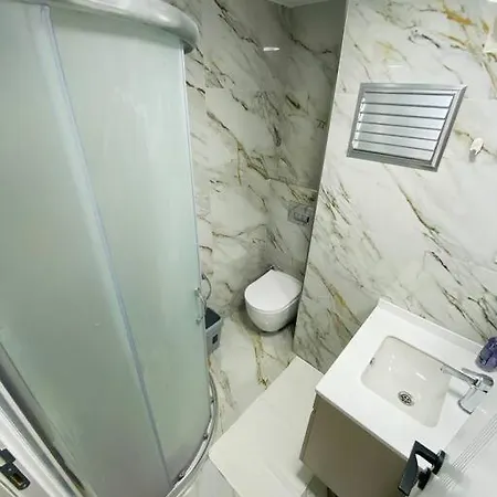 Spacious,central, Special Design Flat In Besiktas Apartment Istanbul