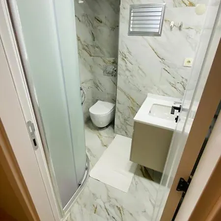 Spacious,central, Special Design Flat In Besiktas Apartment Istanbul